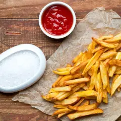 Ile kalorii ma 100 gram frytek? Zaskakujące fakty o kaloryczności