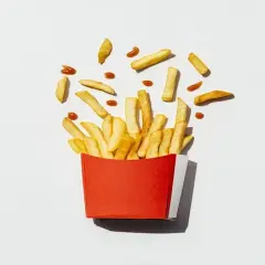 Średnie frytki McDonald's ile gram – poznaj ich wagę i kalorie